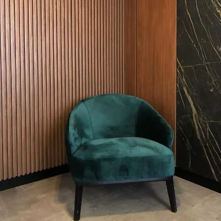 Grandeur 풀라